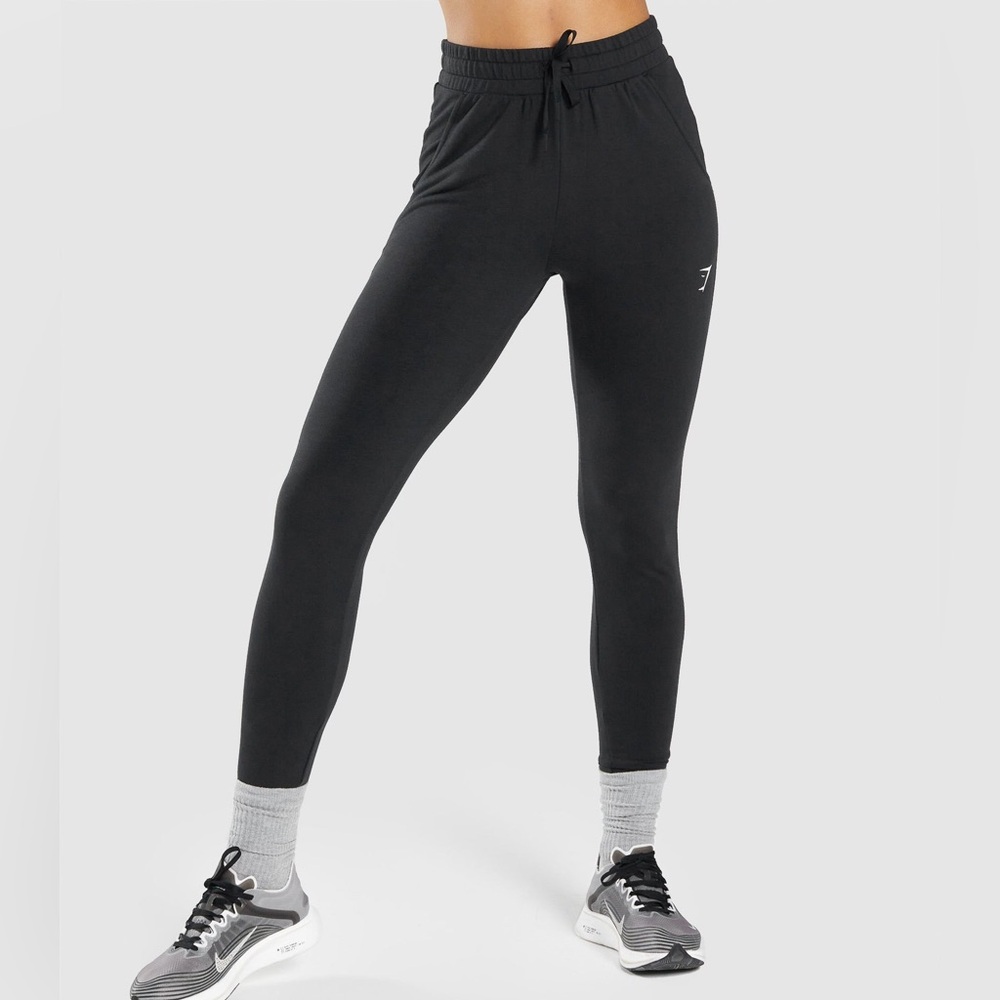 Gymshark Women’s Pippa Training Joggers Black Size Small